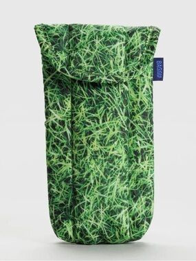 Htf Baggu Puffy Glasses Sleeve—Grass